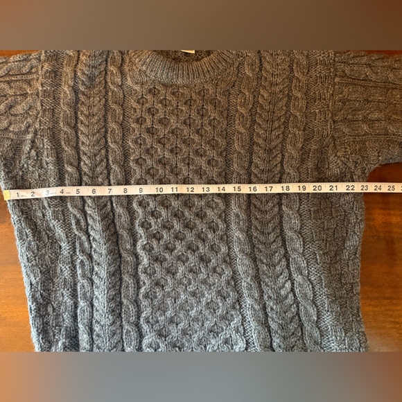 LL Bean Charcoal Cable Knit Men's Sweater - Picture 2 of 3